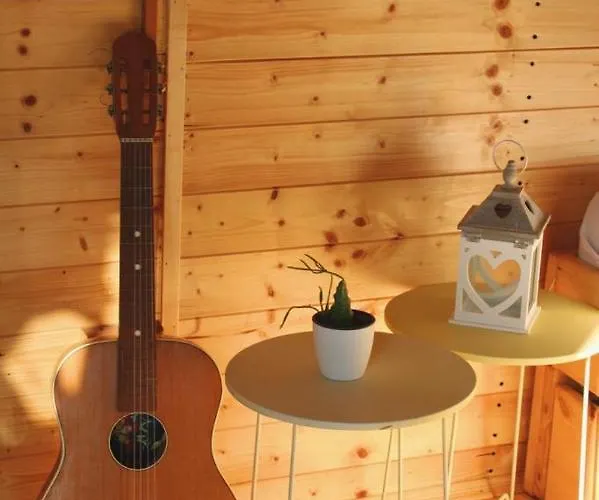 Camping V Dedine A Predsa Mimo Nej V Maringotke Na Samote *