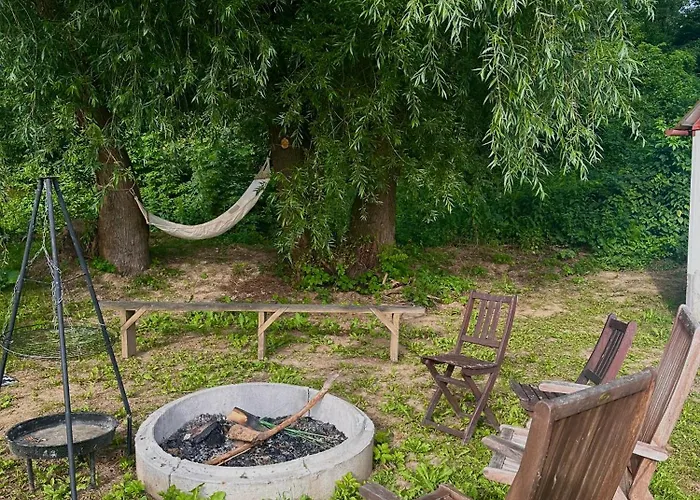 Camping V Dedine A Predsa Mimo Nej V Maringotke Na Samote